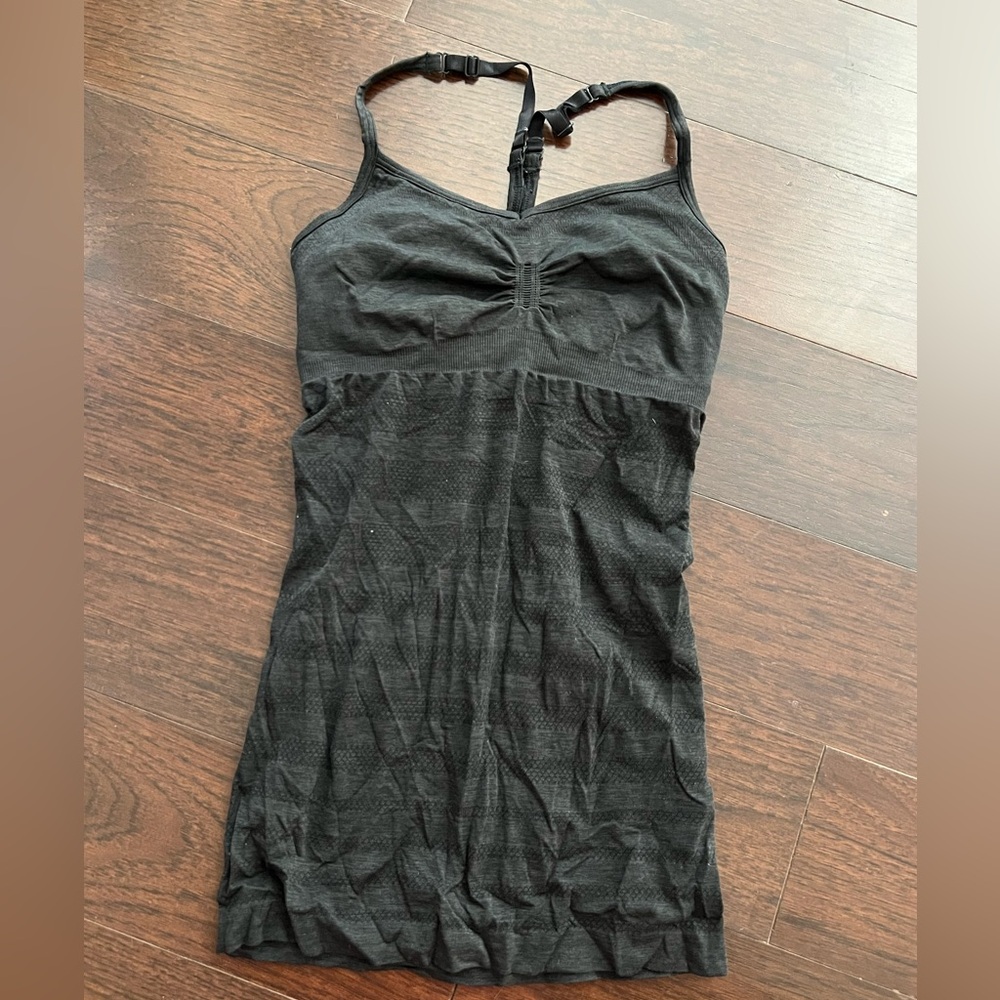 Lululemon top with built in bra. Size 4